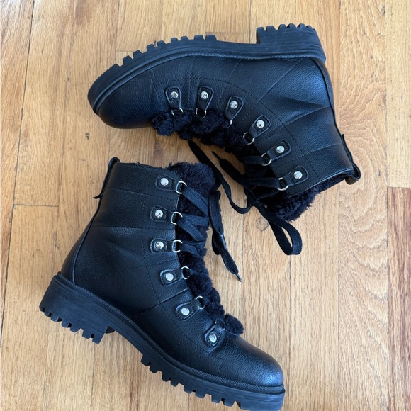 Nine West Black Faux Fur-Lined Leather Look Upper Combat Boots - Picture 4 of 9